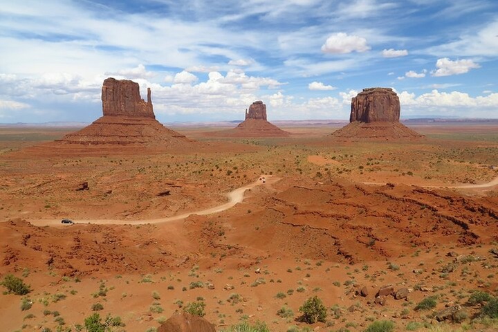 3-Day Antelope, Monument Valley & Horseshoe Tour from Las Vegas