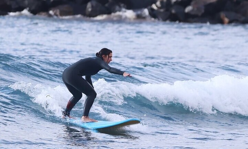 Image 20: Clase de Surf Grupal en Playa de Las Américas con Fotografías