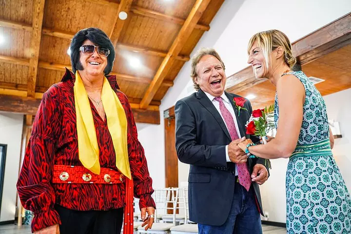 Elvis Wedding at The Little Vegas Chapel - Primary Image