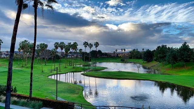 Online Booking - Round of Golf at Westdrift Manhattan Beach Golf Club
