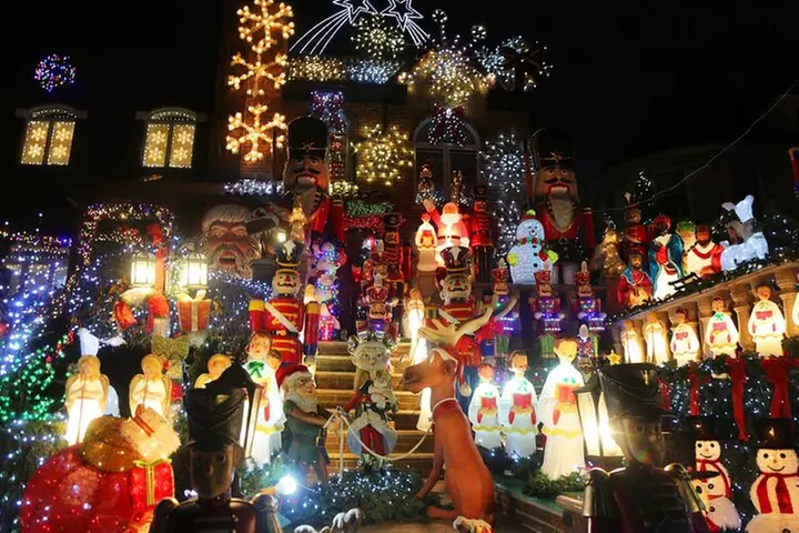 Dyker Heights Christmas Lights Tour from Times Square - Primary Image