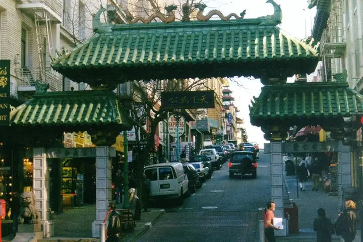 Chinatown Walking Tour: Food, History & Flavor