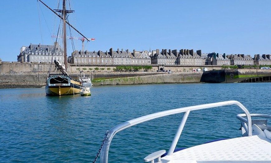 Image 1: 1 Heure de Croisière à la découverte de la baie de Saint-Malo