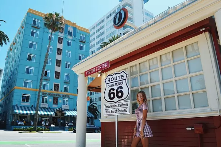 Private Los Angeles Photoshoot in Sunny Santa Monica with Personal ...