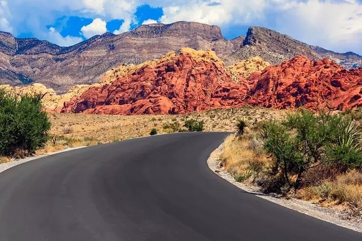 The Ultimate Red Rock Canyon Scenic Experience