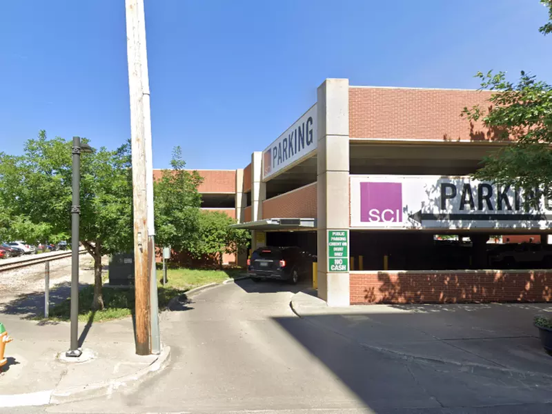 Parking at 101 SW. 4th St. Garage