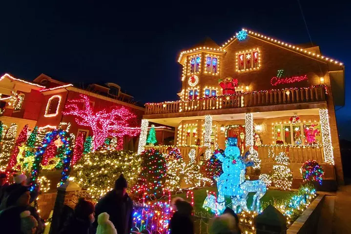 Dyker Heights Christmas Lights Guided Tour