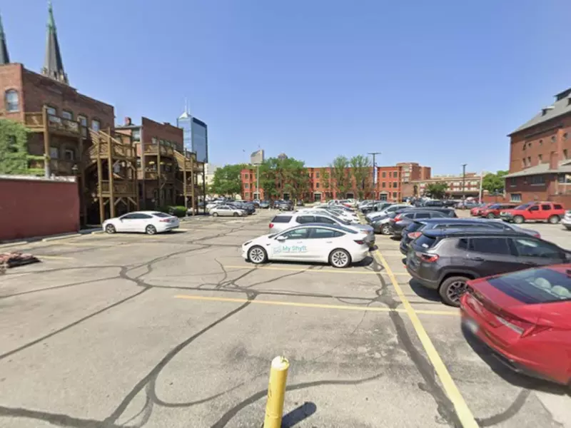 Parking at 415 N. New Jersey St. Lot