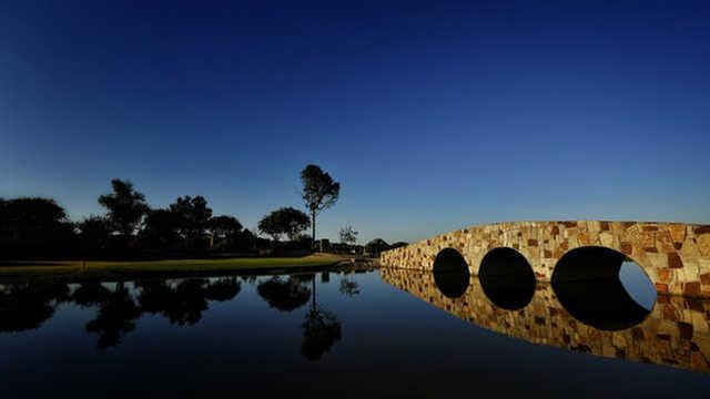 Online Booking - Round of Golf at Tour 18 Dallas Golf Course