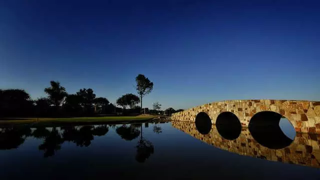 Online Booking - Round of Golf at Tour 18 Dallas Golf Course - Primary Image
