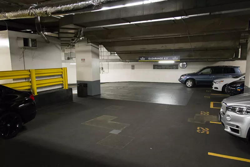 Parking at Underground Entrance - 1 S. Lower Wacker Dr. Garage