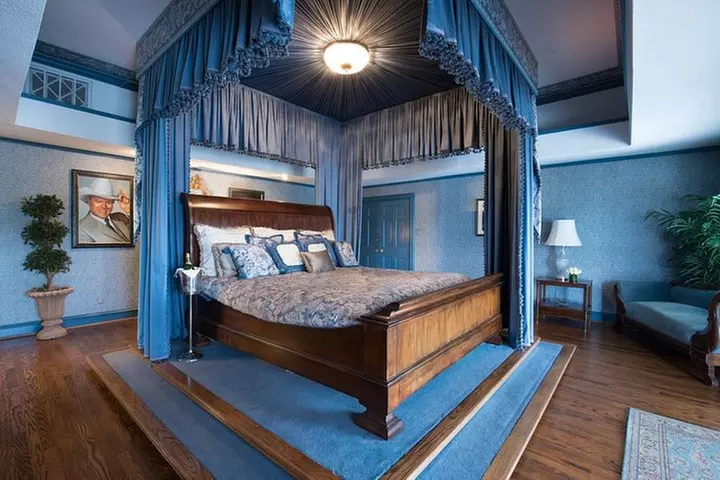 Combination Southfork Ranch and Dallas/JFK Highlights Tour