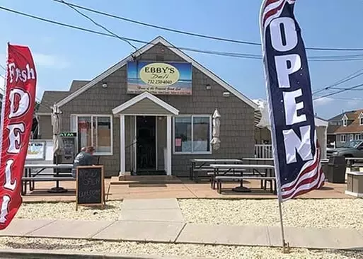 5% Cash Back at Ebby's Cafe