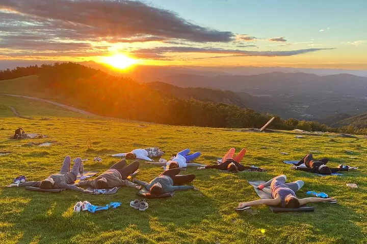Mountaintop Yoga & Meditation Hike in Asheville