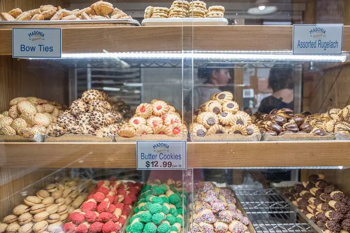 Philadelphia's Italian Market Food Tour