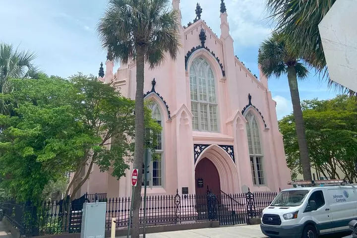 Charleston French Quarter or Brunch Food Tour with 7+ Tastings