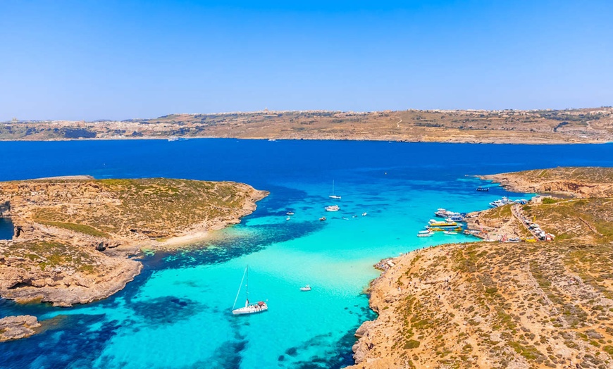 Image 8: ✈ MALTA | Sliema - ST Azur Hotel 3*, 3 nachten - Buitenzwembad