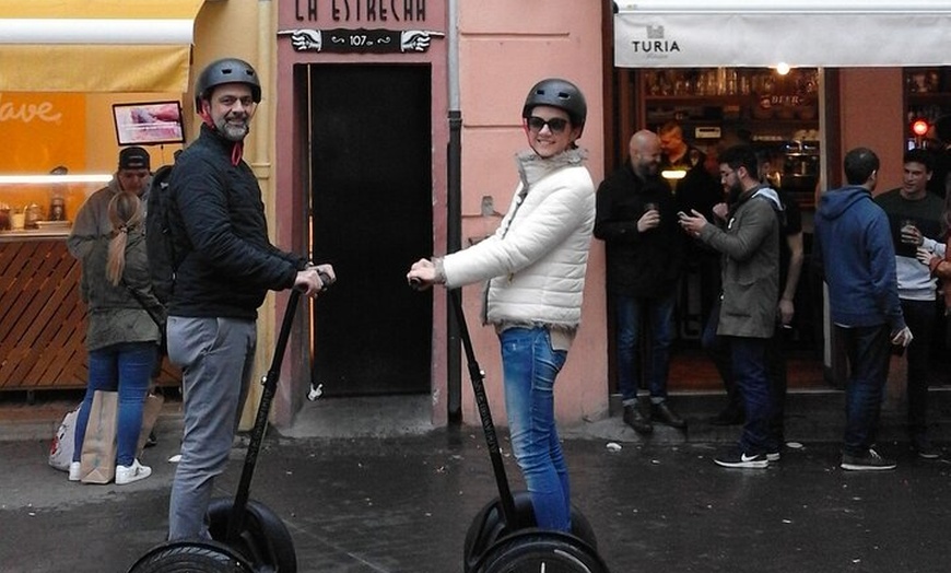 Image 8: Recorrido en Segway por el casco antiguo de Valencia