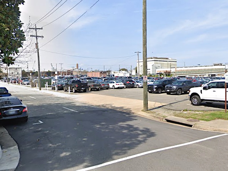 Parking at 320-2 37th St. Lot