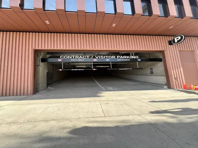 Parking at 1550 Lamar St. Garage - Primary Image