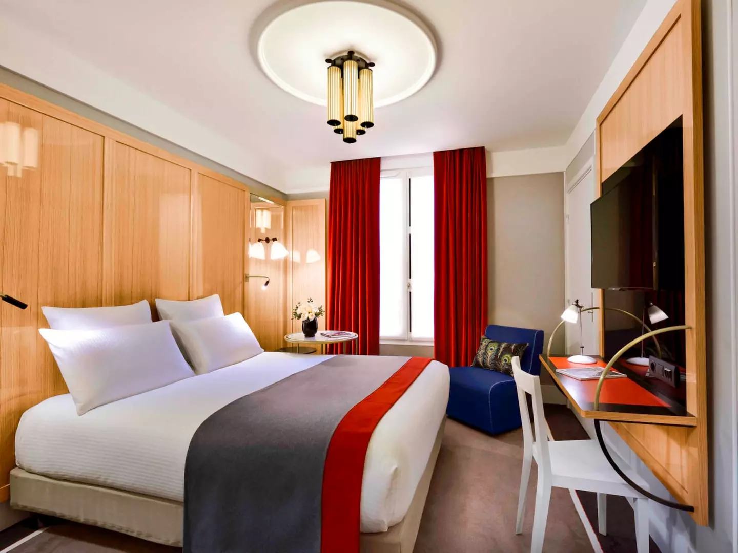 ✈ FRANCE | Paris - Hotel L'Echiquier Opera Paris - MGallery by Sofi...