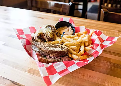 5% Cash Back at Goldhorn Brewery