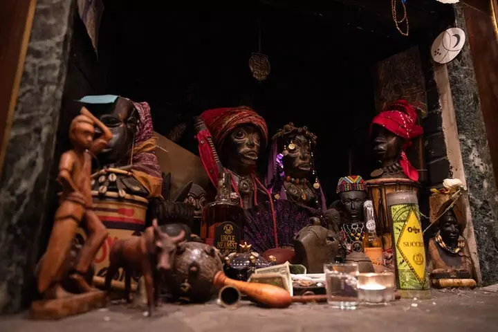 New Orleans Spirits & Spells: Witchcraft, Voodoo, and Ghost Tour