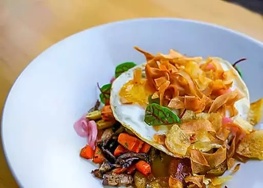 5% Cash Back at Poppy & Seed