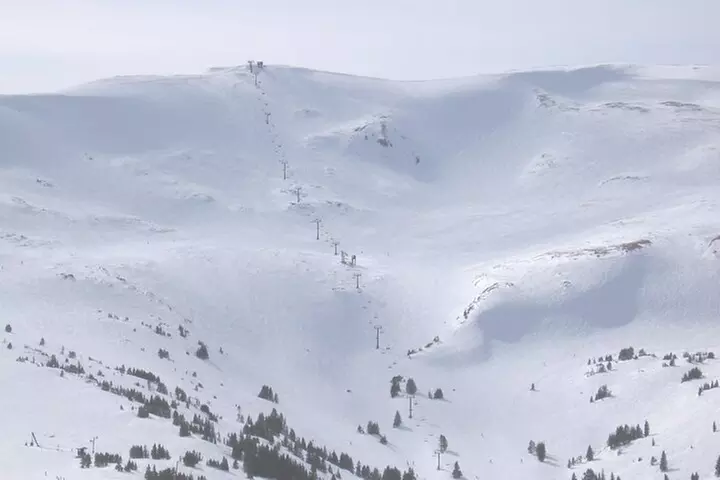 Private Transfer Denver Airport DEN to Hot Ski Resorts