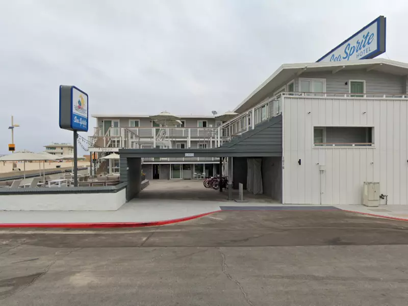 Parking at Sea Sprite Hermosa Beach Club Lot - Valet