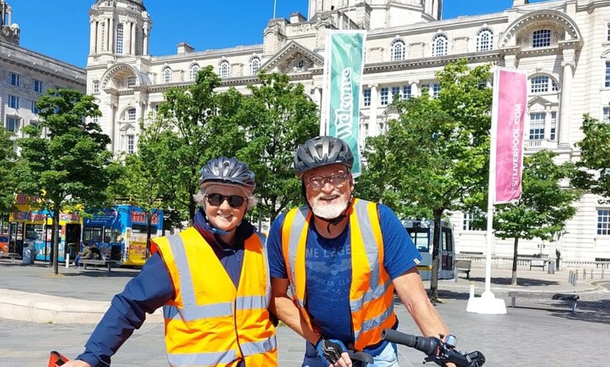 Image 2: Liverpool City Centre Highlights Tour