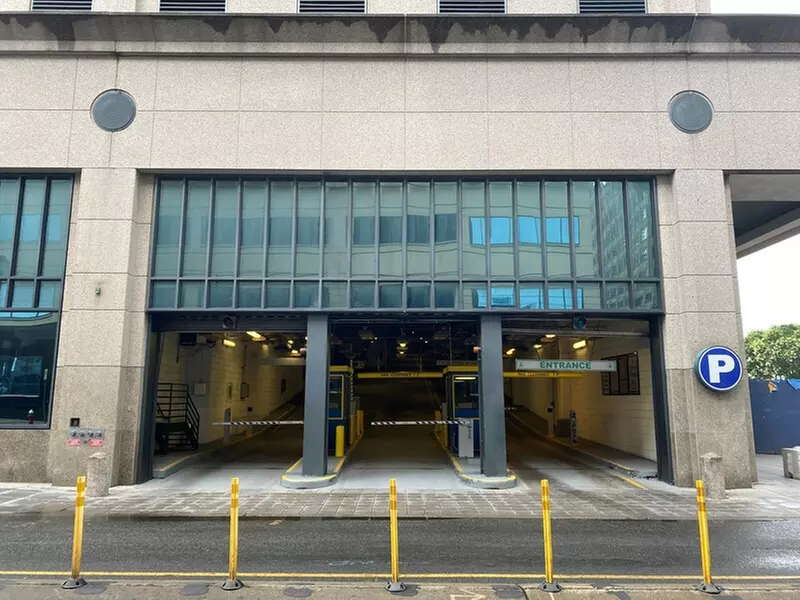 Parking at 10 Exchange Pl. Garage