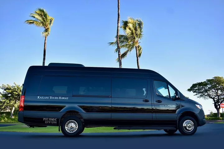 Deluxe Volcano Experience with Restaurant Dinner