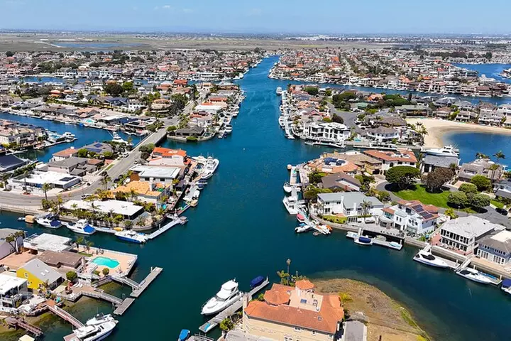 Kayak Rental in Huntington Beach