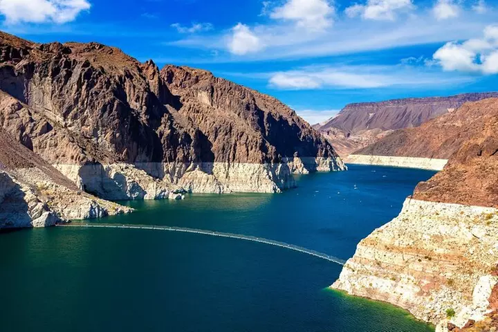 10+ Self-Guided Driving Tours from Las Vegas