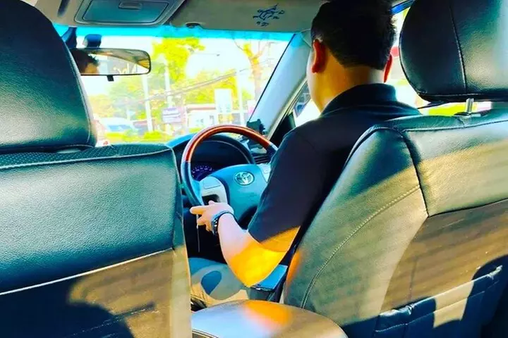 Try find your better than us ! Airport transfer in Chicago APT-HTL ...