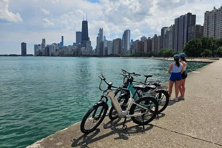 E-Bike South Shore Chigago Skyline Architectural Tour - Second Medium