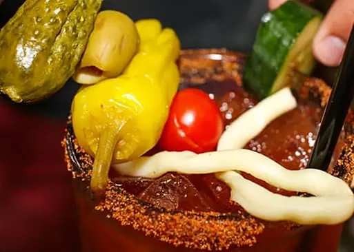 5% Cash Back at Matty's Bar & Grille - Second Medium