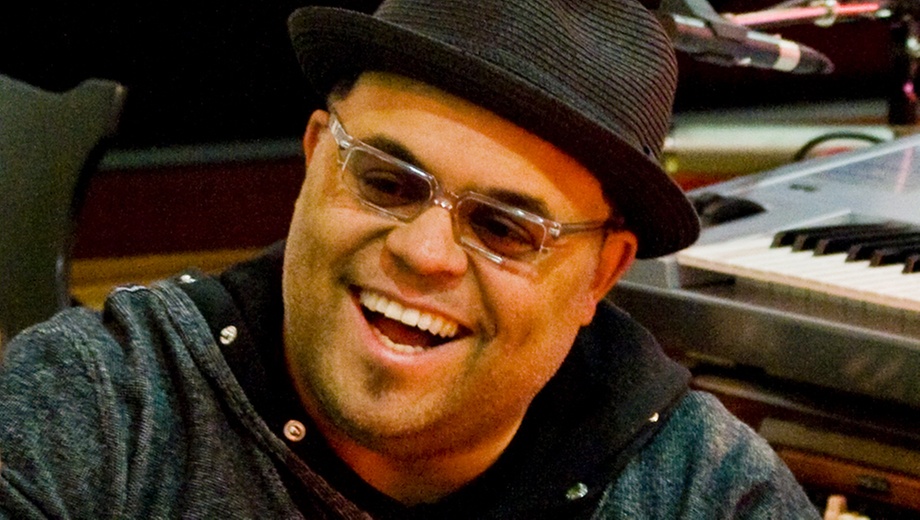 Israel Houghton at Saban Theatre - Primary Image