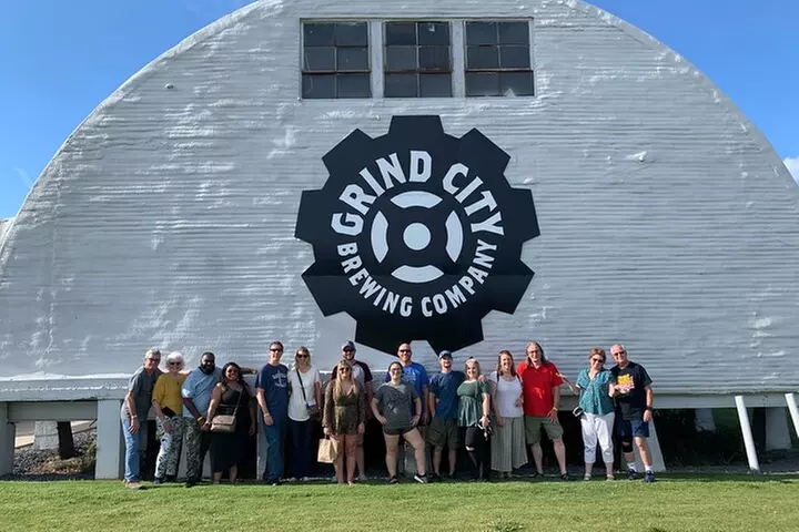Memphis Brew Bus Tour with Three Local Breweries & Tastings