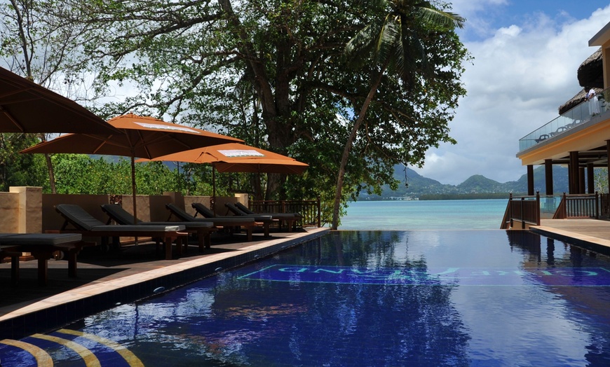 Image 3: ✈ SEYCHELLES | Ile aux cerfs - Cerf Island Resort Seychelles 4* - Spa