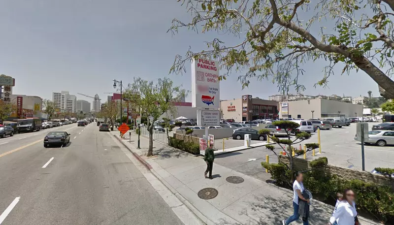 Parking at Cathay Bank Lot - Primary Image