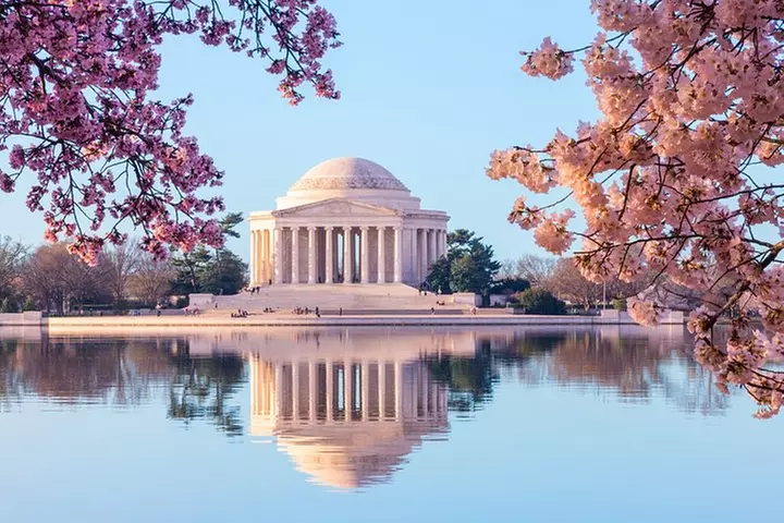 Washington D.C. Day Trip from Manhattan by Helicopter - Primary Image