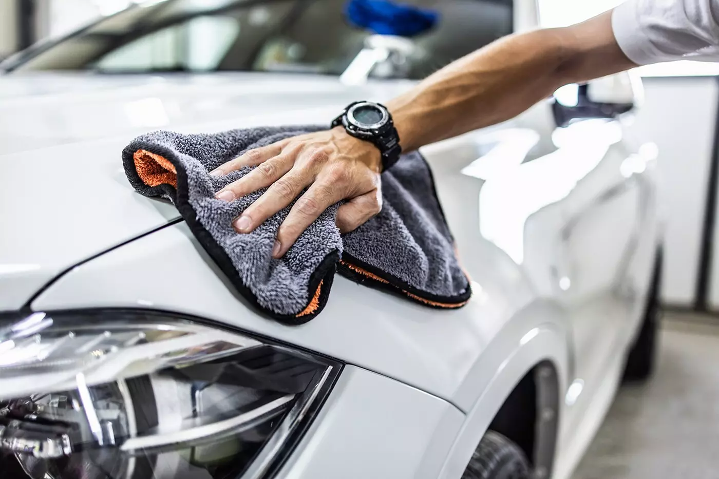 $13 For An Interior & Exterior Platinum Car Wash (Reg. $25.99) - Primary Image