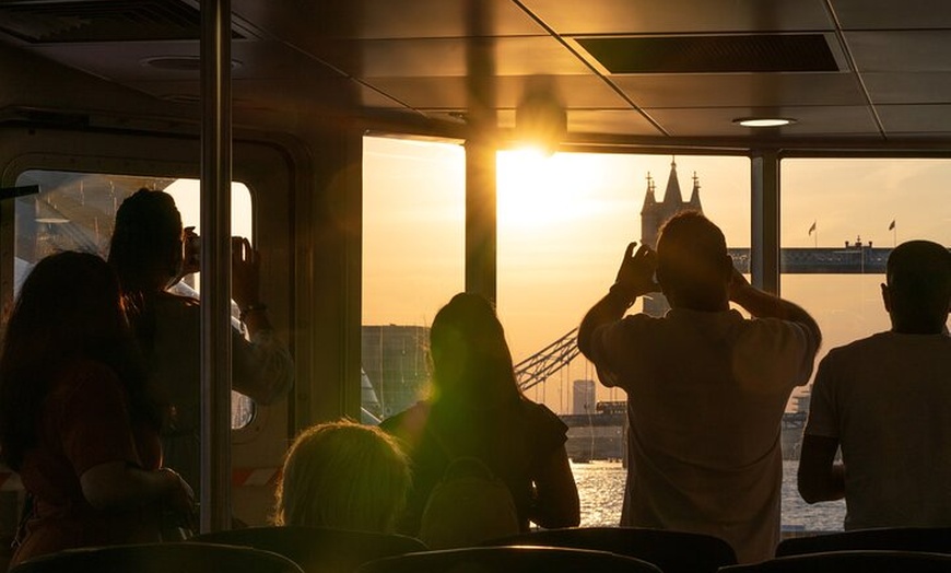 Image 5: London: IFS Cable Car + Uber Boat One Way River Thames Cruise