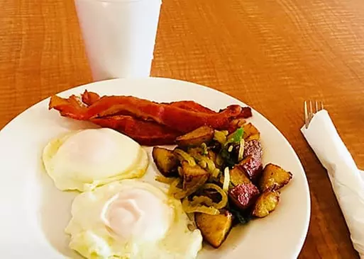 5% Cash Back at Pepo's Cafe