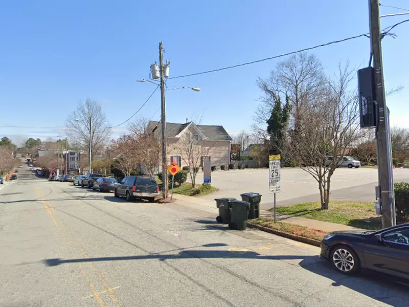 Parking at Davie Lot