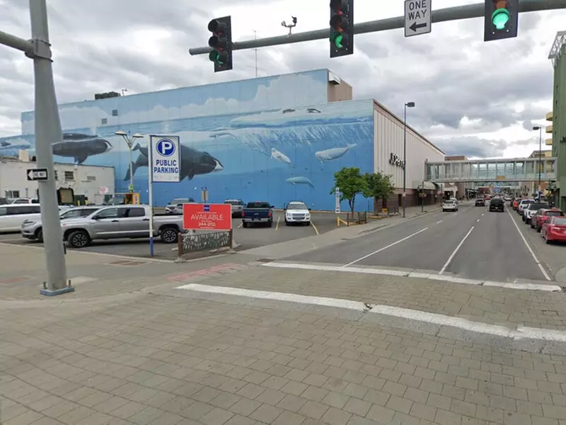 Parking at [5054] 495 W. 6th Ave. Lot