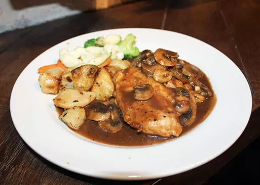 5% Cash Back at Matteo Trattoria & Pizzeria - St. Petersburg - Primary Image