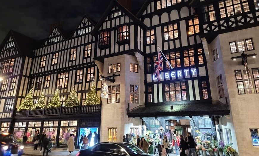 Image 8: Private Christmas Lights Taxi Tour of London